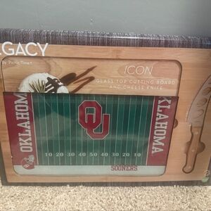 Oklahoma Sooners knife set with glass top